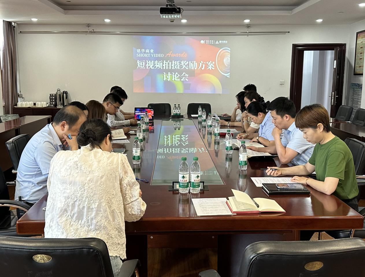 攜手共探發(fā)展新路徑，齊心布局營(yíng)銷新策略